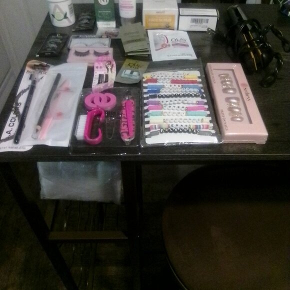 Milk-Carmindy-Maybelline-Buxom-Beauty Collection - Picture 6 of 16